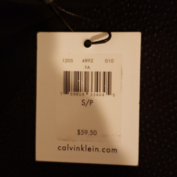 Black sleeveless blouse - Picture 6 of 6